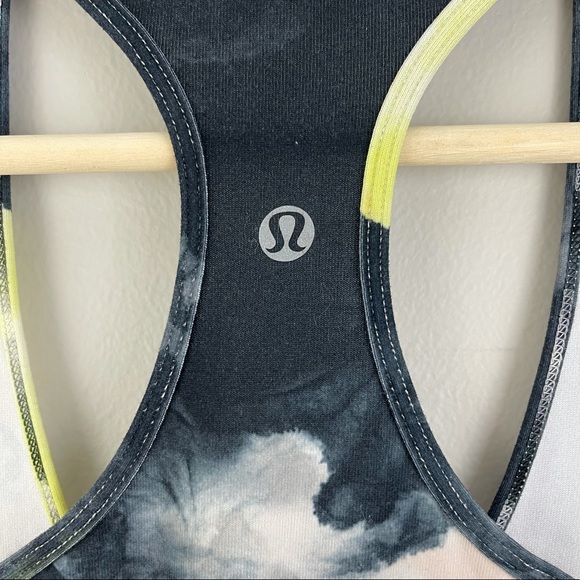 LULULEMON Green Watercolor Tinted Canvas Cool Racerback Tank Top - Picture 7 of 8